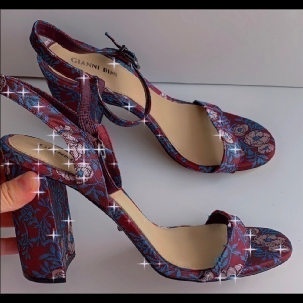 Gianni Bini Blue Mckaria Brocade Block heel